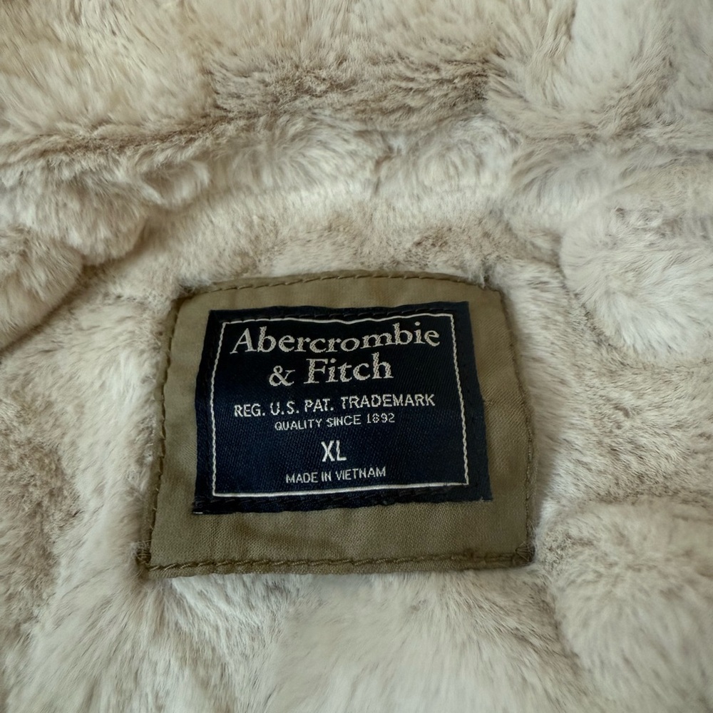 Abercrombie & Fitch Cream Faux Fur Jacket